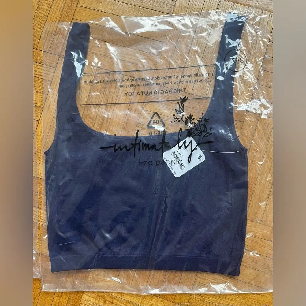 Free People Scoop Neck Crop Top Navy Size XS/S NWT